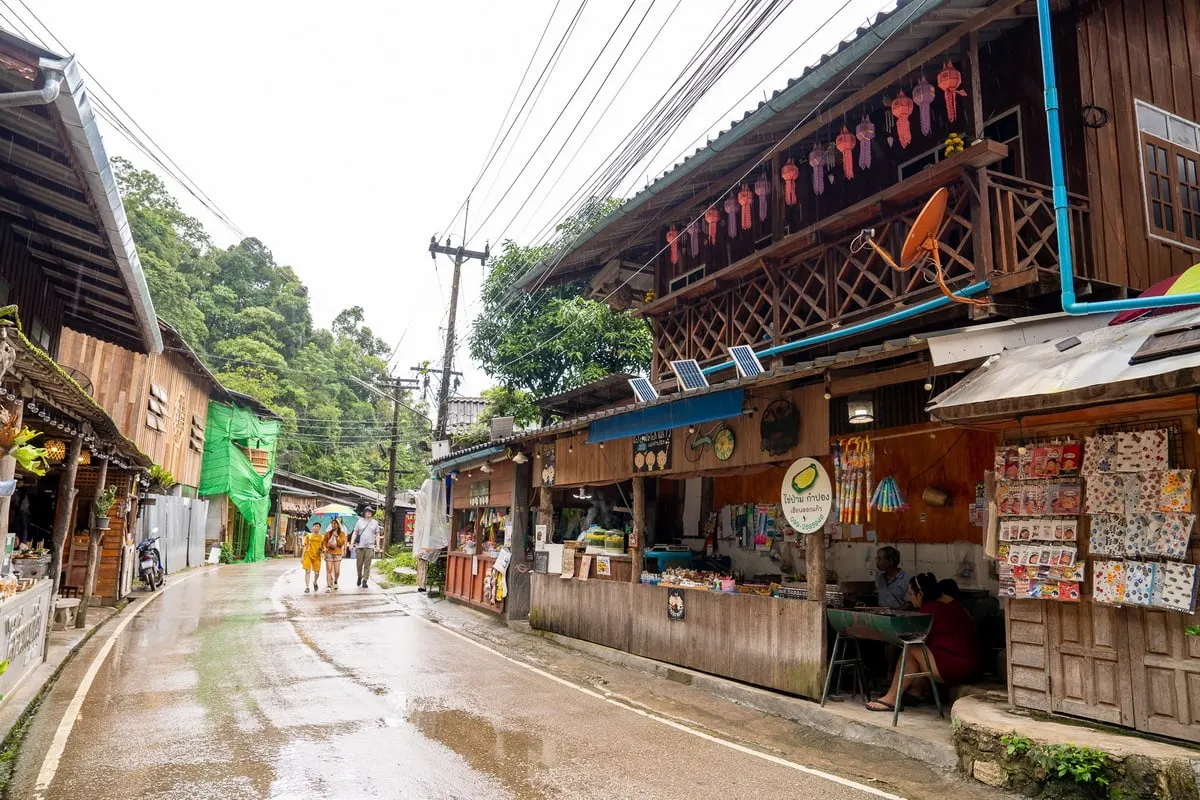 หมู่บ้านแม่กำปอง เชียงใหม่